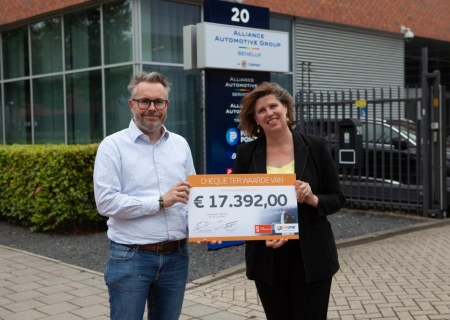 CarProf steunt Fonds Slachtofferhulp